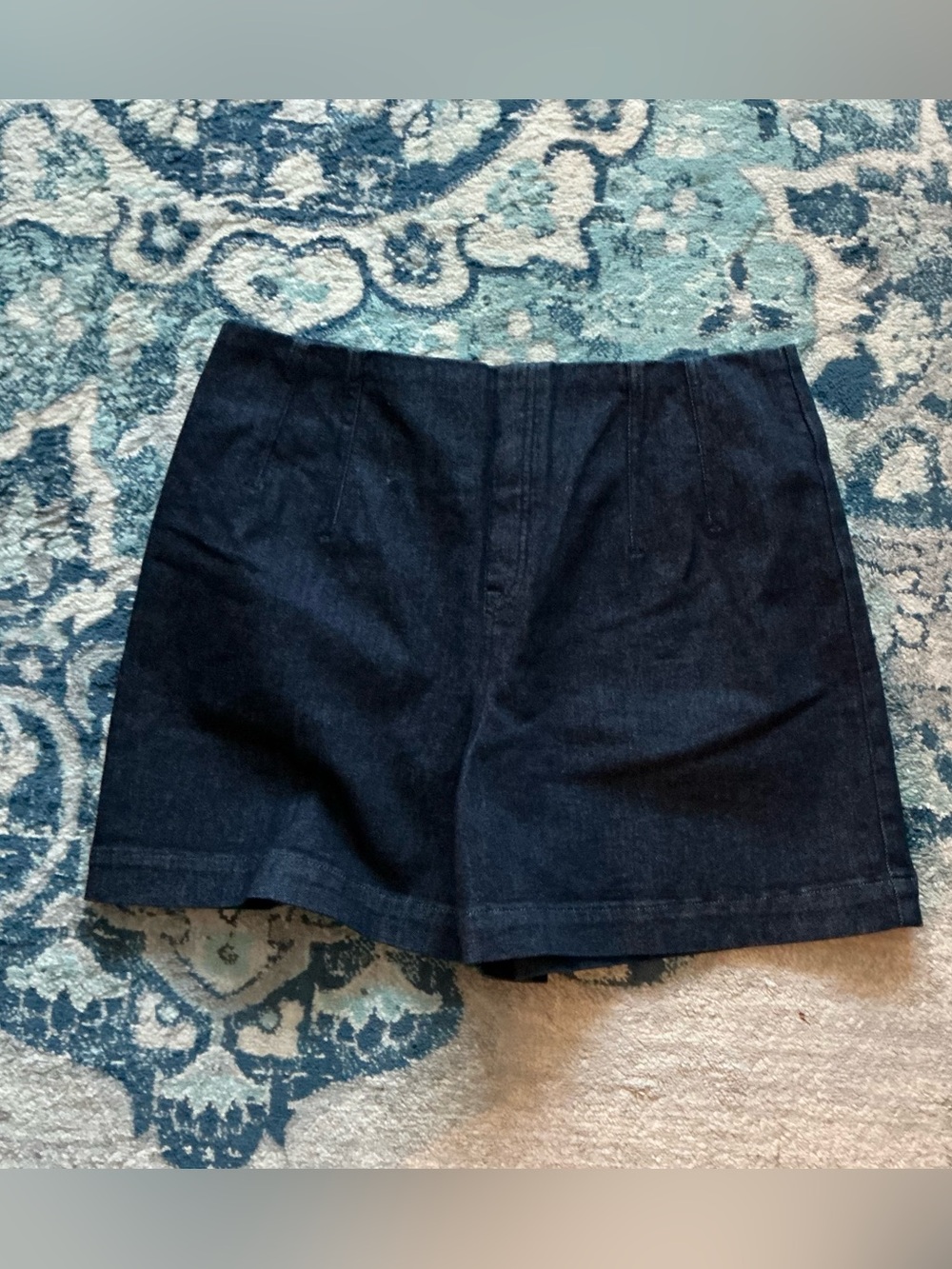 Spanx EveryWear Zero Waistband Jean Shorts 5" in Raw Indigo. Size  XL. NWT.